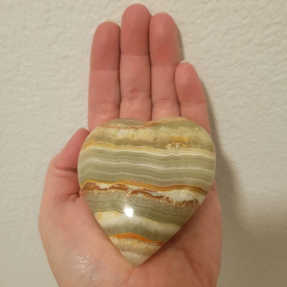 Onyx hearts